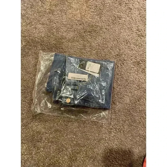 Guess Girls Pearl Jeans Bundle of 6 (Size 8= Two, Size 12= Two, Size 14= Two) - Picture 3 of 4